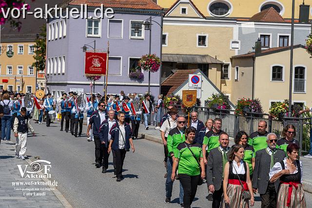 Foto Laudi_ Volksfestzug-29.jpg
